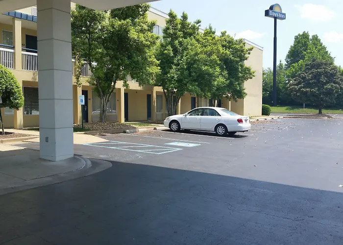 Days Inn By Wyndham Chattanooga/Hamilton Place