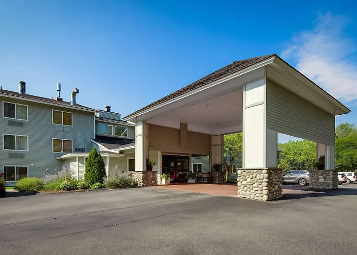 Best Western Plus Windjammer Inn & Conference Center