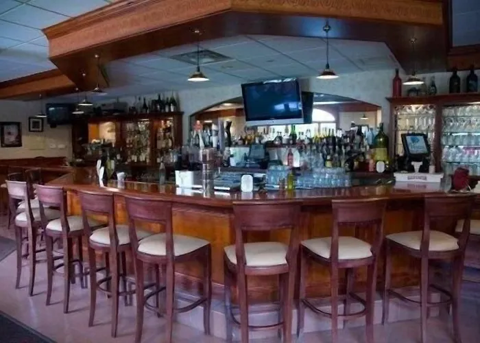 Winnapaug Inn