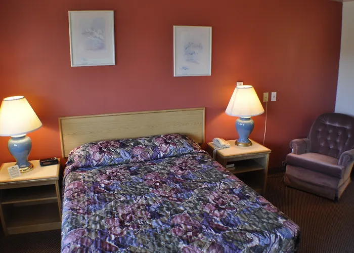 Uptown Inn