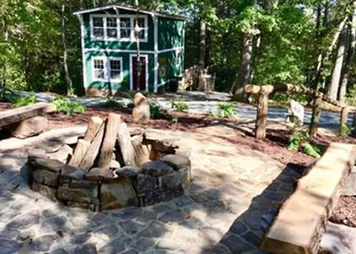Lake Rabun Hotel