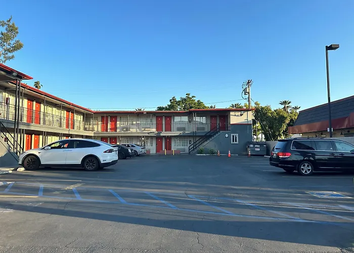 Heritage Inn