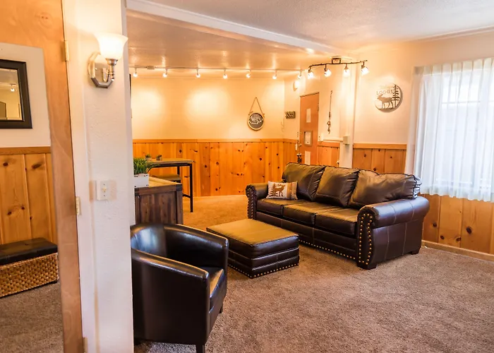 Alpine Trail Ridge Inn