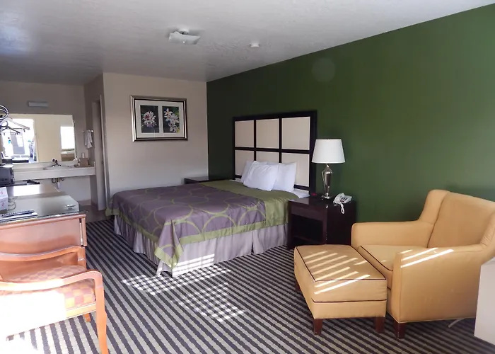 Fort Davis Inn & Rv Park