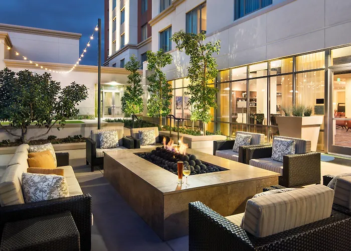 Courtyard By Marriott Irvine Spectrum