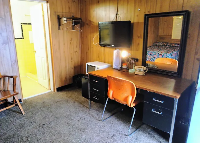 Davis Motel