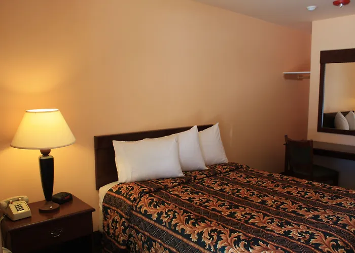 Gold Trail Motor Lodge