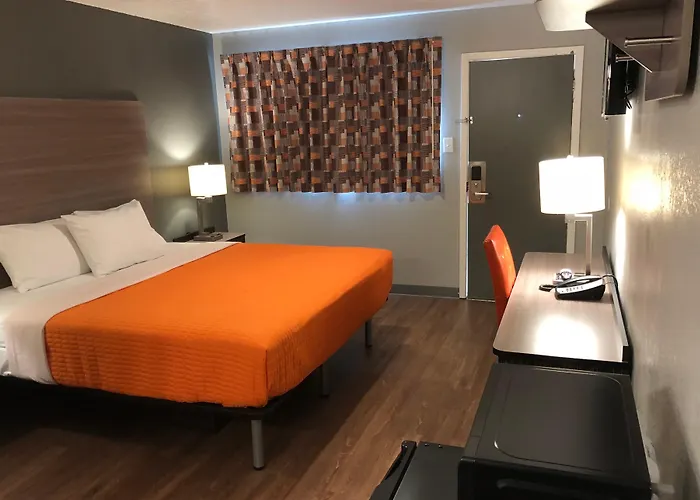 Super 8 By Wyndham Sonora