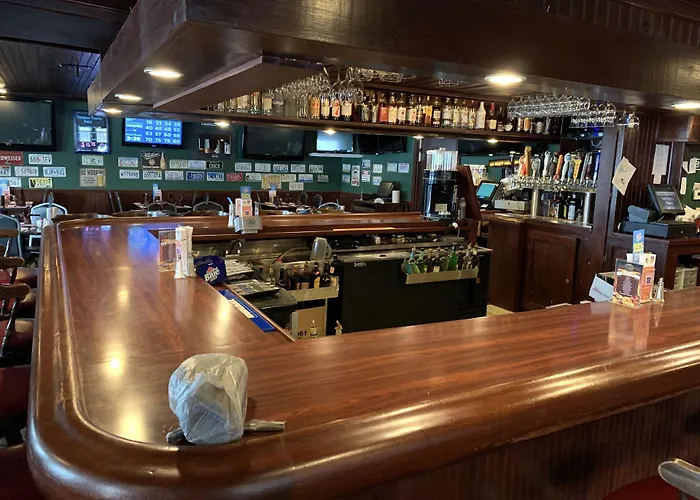 Fred'S Inn Restaurant & Lodging