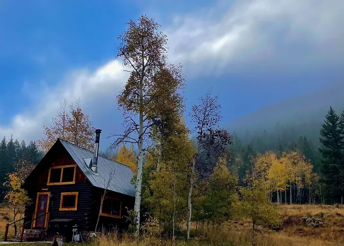 Pioneer Guest Cabins