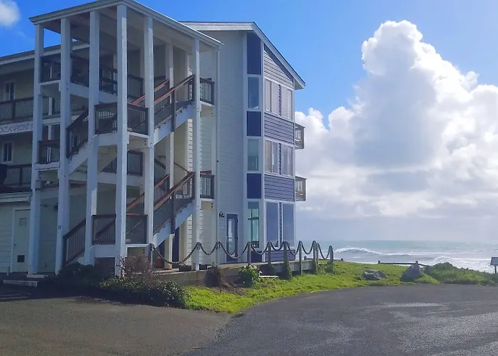 The Oceanfront Inn
