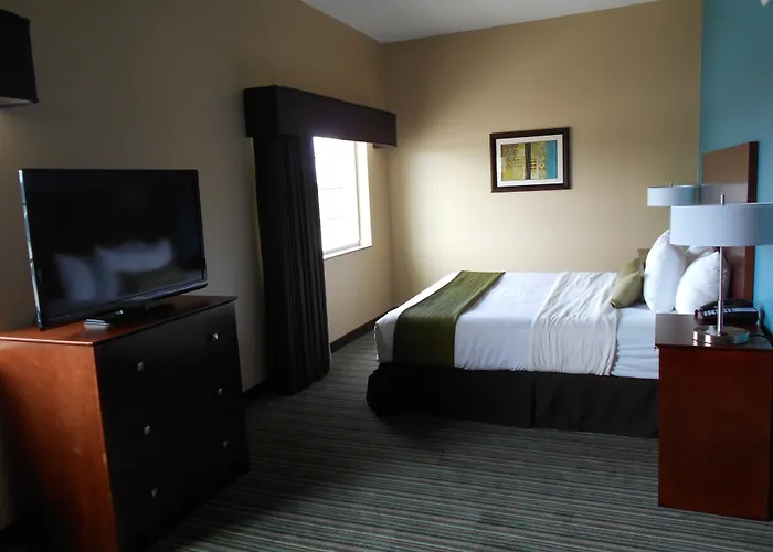 Best Western Plus Patterson Park Inn