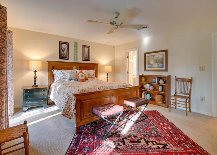 Riverside Cottage: Close To Ocean And Myrtle Beach