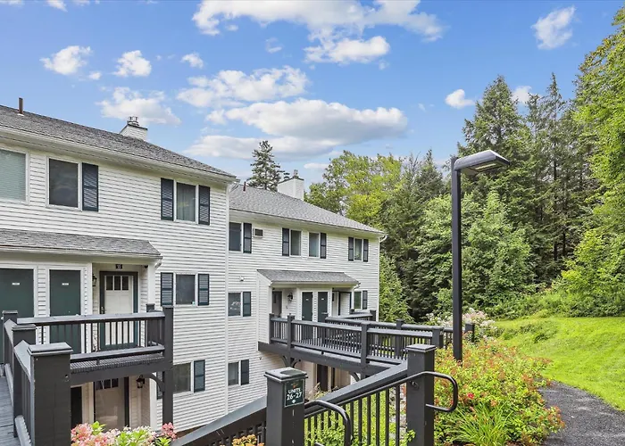 Lodge Condo 26