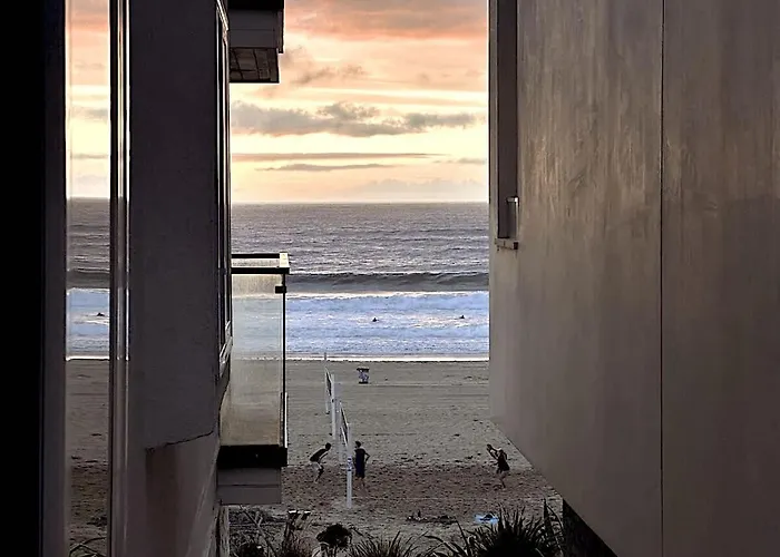 Stay Around The Corner From The Manhattan Beach Strand - Strand 3 Do Not Reactivate