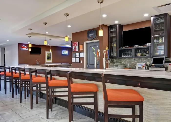 Hilton Garden Inn And Fayetteville Convention Center