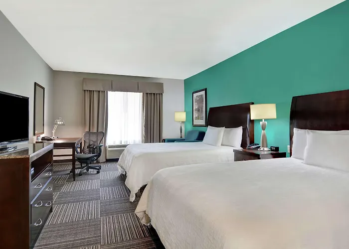 Hilton Garden Inn And Fayetteville Convention Center