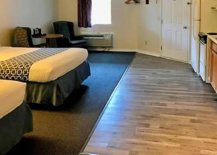 Four Seasons Inn