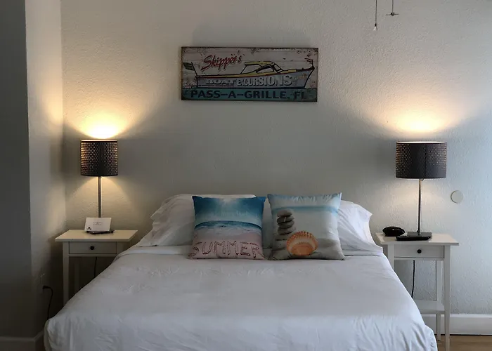 Coconut Inn