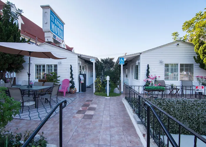 El Rancho Motel