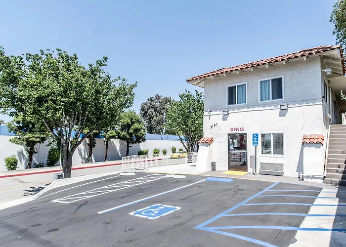 Motel 6-Orange, Ca - Anaheim