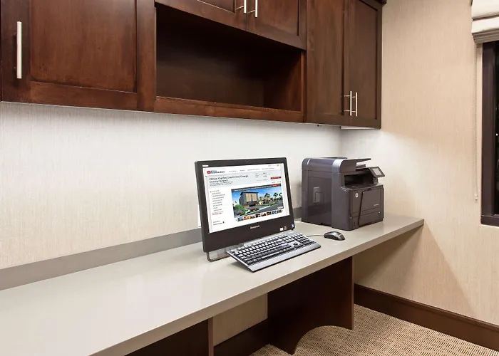 Hilton Garden Inn Irvine/Orange County Airport