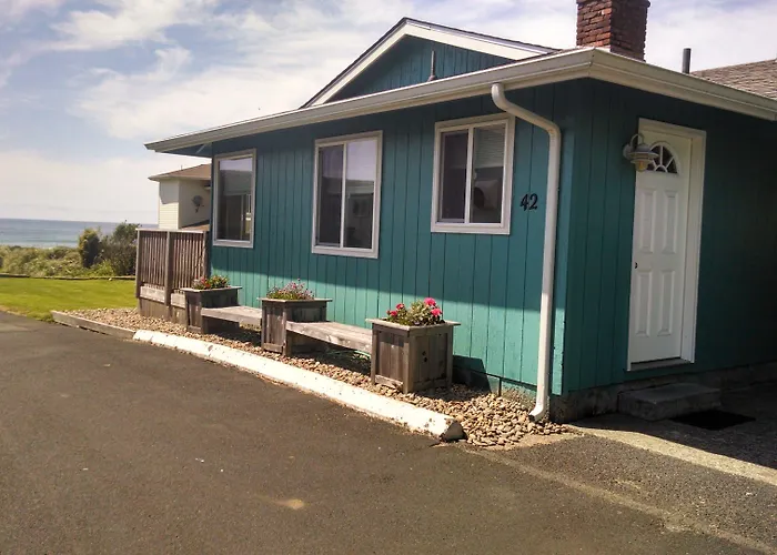 Silver Surf Motel