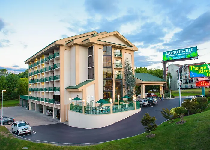 Pigeon River Inn