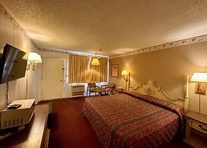 The Hastings Inn Salina