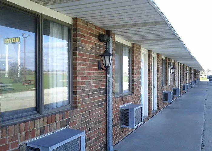Paxton Inn Motel