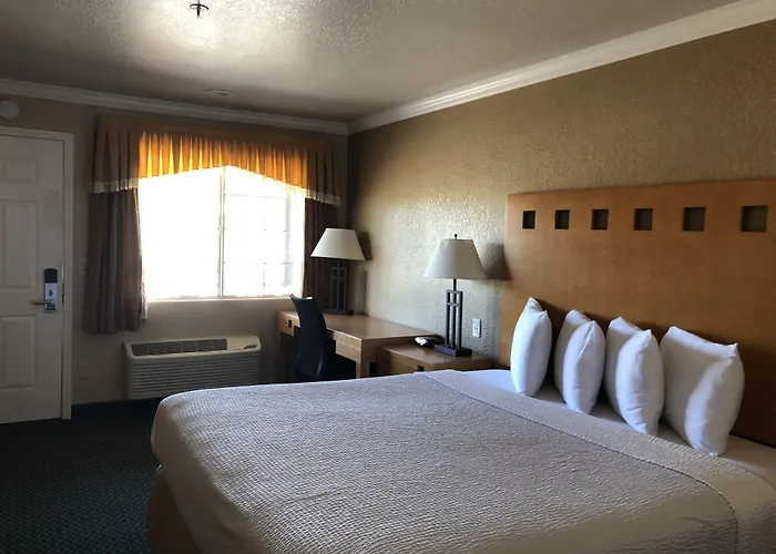 Lake Point Lodge