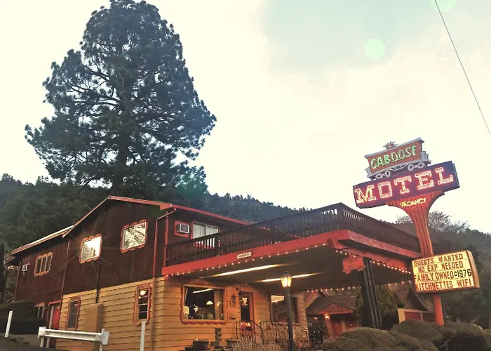 Caboose Motel & Gift Shop