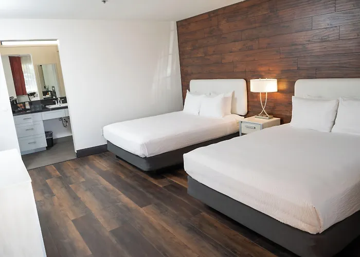 Carson Valley Motor Lodge And Suites