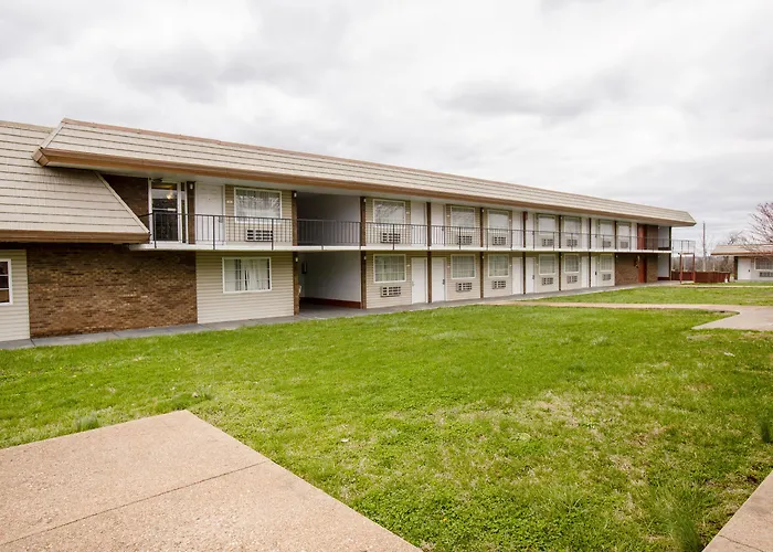 Oyo Hotel Lebanon Mo I-44