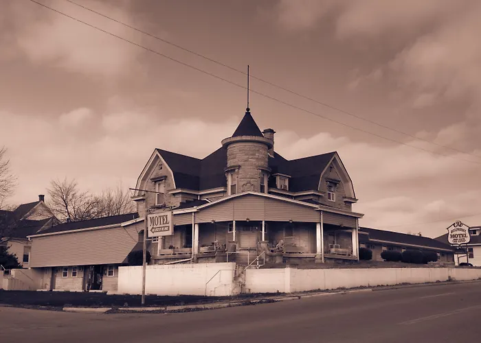 Rosemount Motel