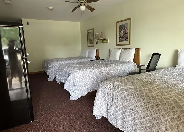 Four Seasons Lodging