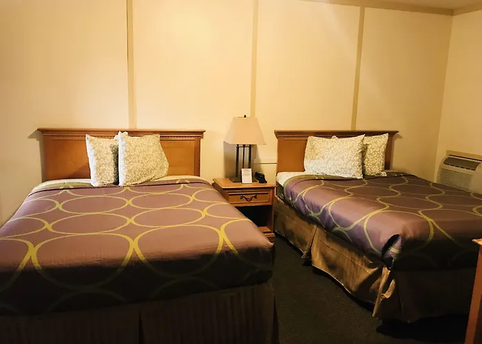 Marinette Inn