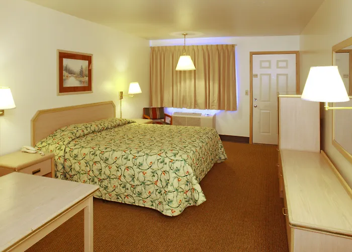 Tiki Lodge Motel