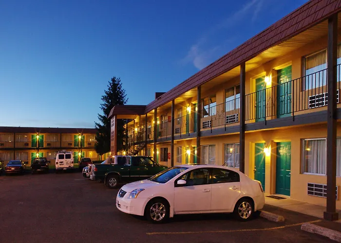 Tiki Lodge Motel