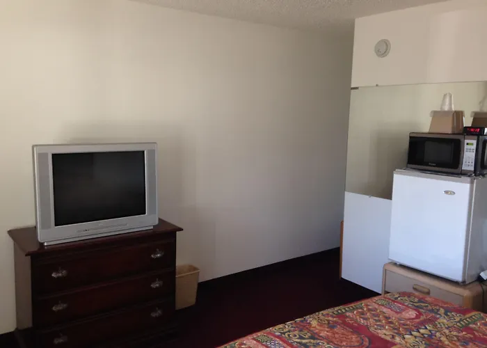 Villa West Motel