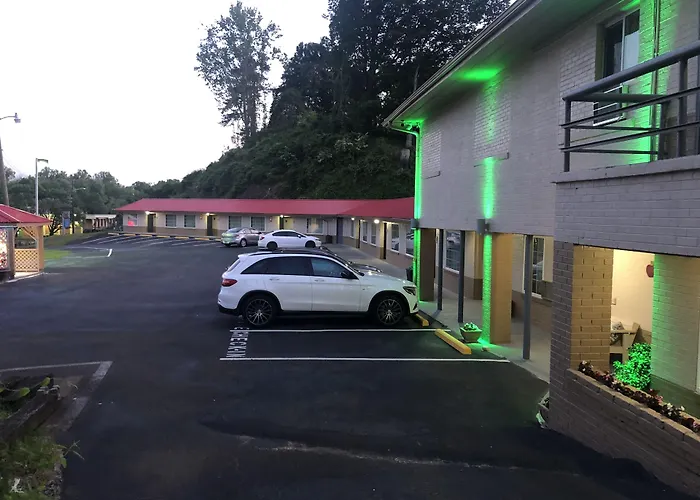 Ellijay Inn - Downtown Ellijay