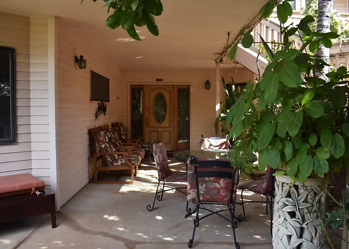 Nona Lani Cottages
