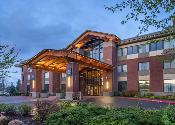 Best Western Premier Boulder Falls Inn