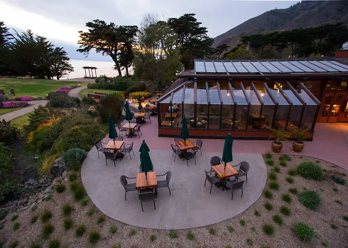Ragged Point Inn