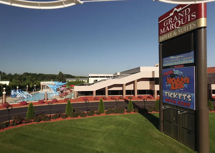 Grand Marquis Waterpark Hotel & Suites Lake Delton