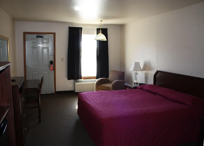 Boomtown Inn