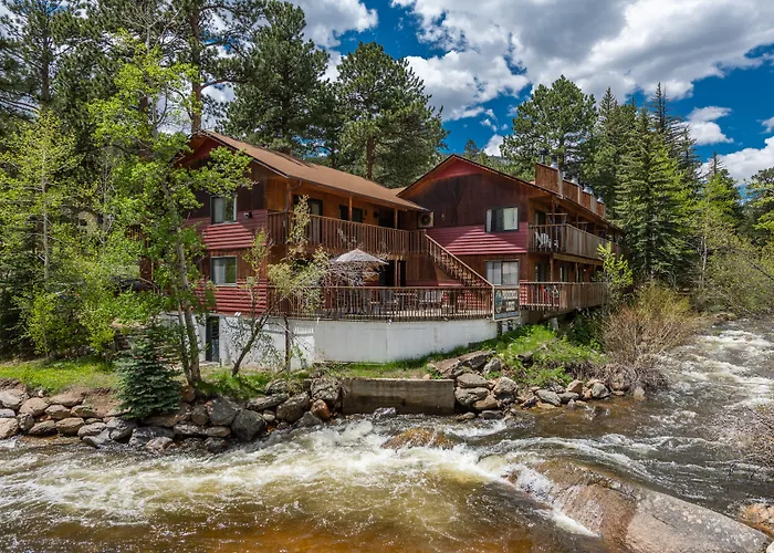 Ponderosa Lodge