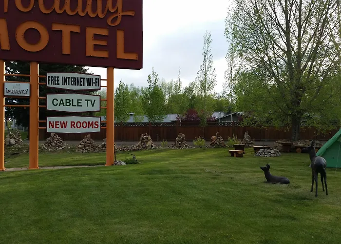 Long Holiday Motel