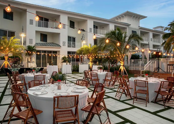 Courtyard By Marriott Faro Blanco Resort