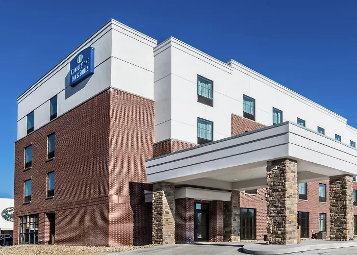 Cobblestone Inn & Suites - Waverly